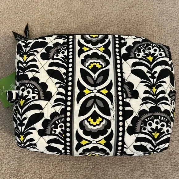 Vera Bradley Large Cosmetic Bag Fanfare Pattern - Picture 1 of 3